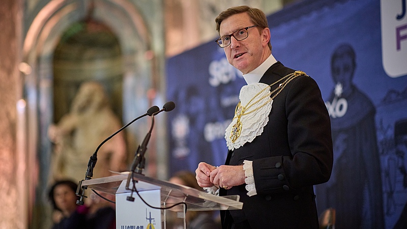 Medium 0cceea3f a60a 41f0 b719 07773088b325